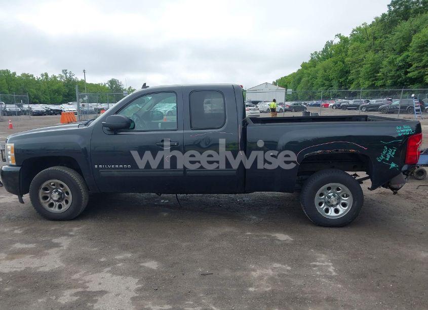 Photo 13 of 2009 Chevrolet Silverado 1500 LT (VIN 2GCEC29C391111004)