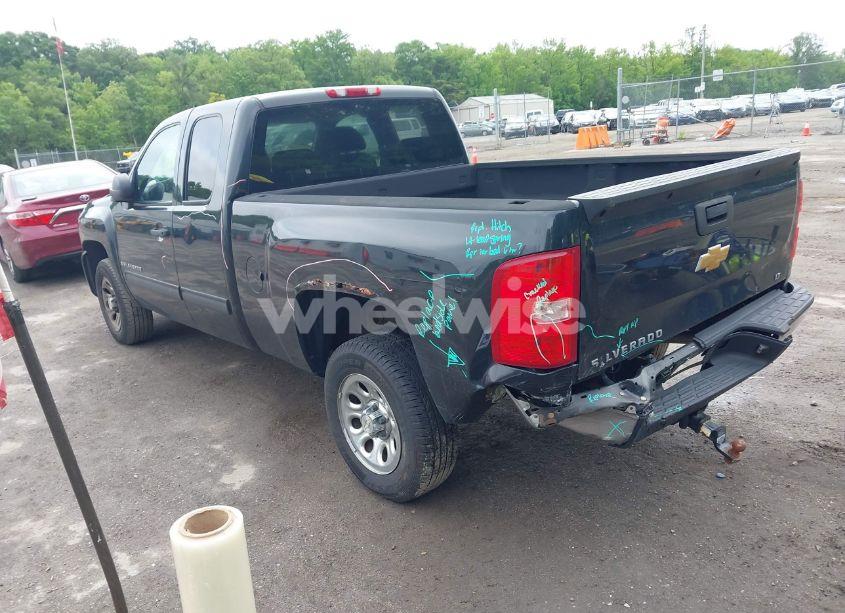 Photo 3 of 2009 Chevrolet Silverado 1500 LT (VIN 2GCEC29C391111004)