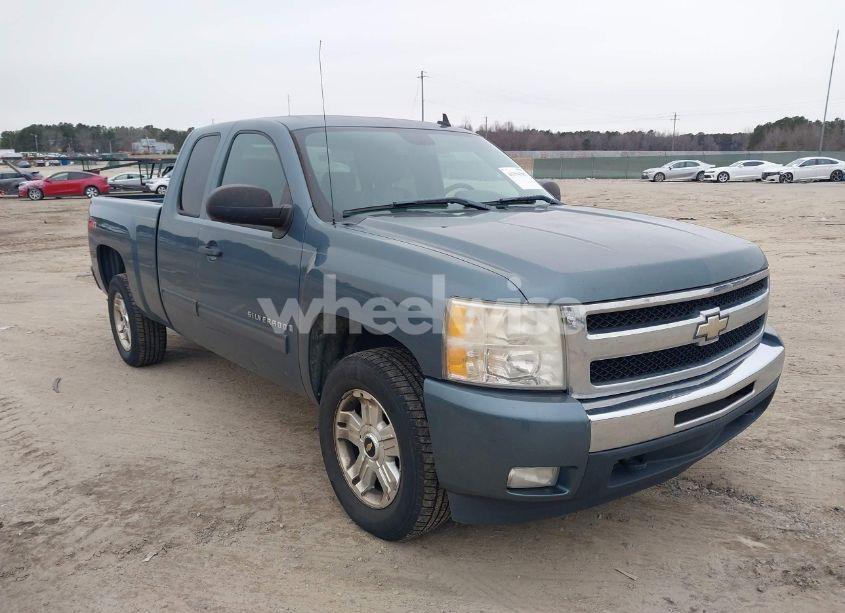 2009 Chevrolet Silverado 1500 LT (VIN 2GCEC29J591107227) main photo
