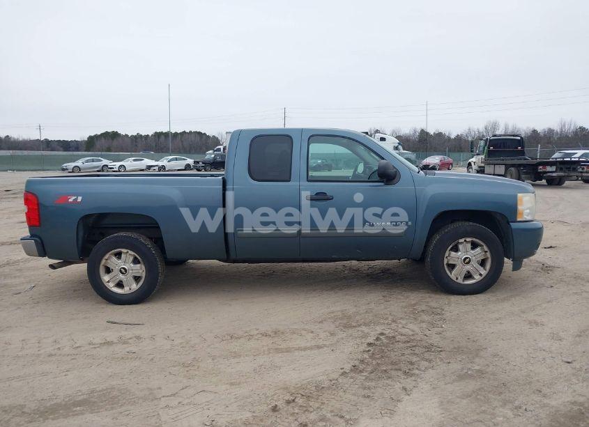 Photo 14 of 2009 Chevrolet Silverado 1500 LT (VIN 2GCEC29J591107227)