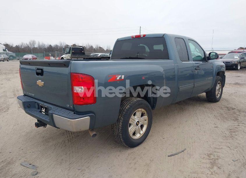Photo 4 of 2009 Chevrolet Silverado 1500 LT (VIN 2GCEC29J591107227)