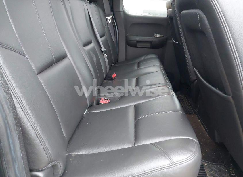 Photo 8 of 2009 Chevrolet Silverado 1500 LT (VIN 2GCEC29J591107227)