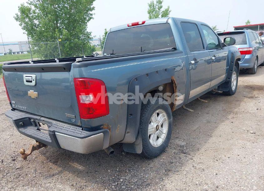 Photo 4 of 2007 Chevrolet Silverado 1500 LT1 (VIN 2GCEK133171622228)