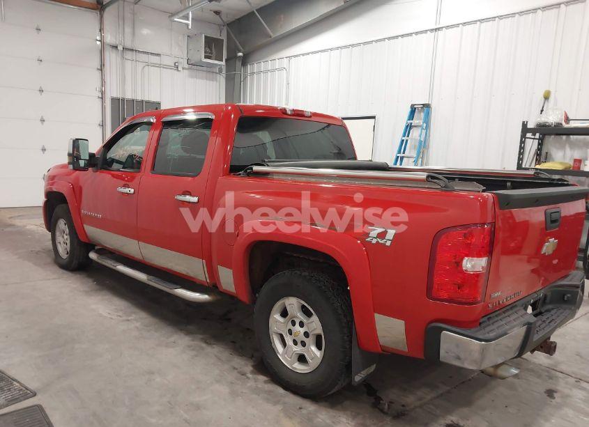 Photo 3 of 2008 Chevrolet Silverado 1500 LT1 (VIN 2GCEK133581318529)