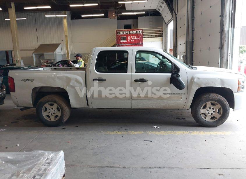 Photo 13 of 2007 Chevrolet Silverado 1500 LT1 (VIN 2GCEK133771641267)