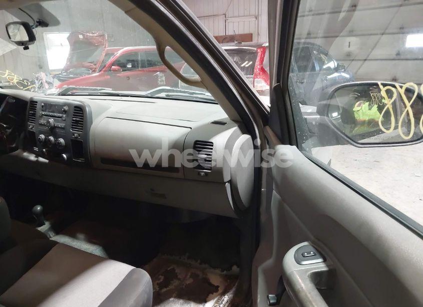 Photo 5 of 2008 Chevrolet Silverado 1500 WORK TRUCK (VIN 2GCEK133781254770)