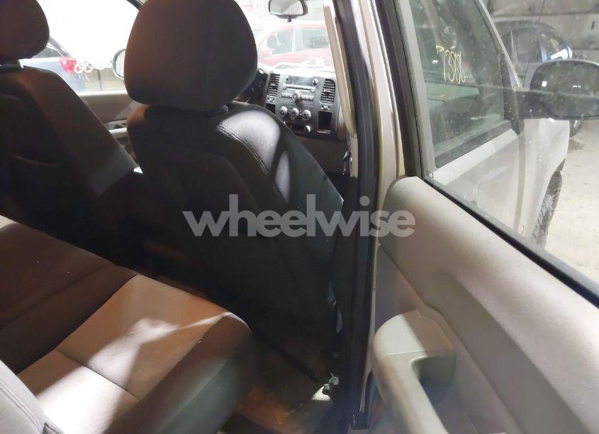 Photo 8 of 2008 Chevrolet Silverado 1500 WORK TRUCK (VIN 2GCEK133781254770)