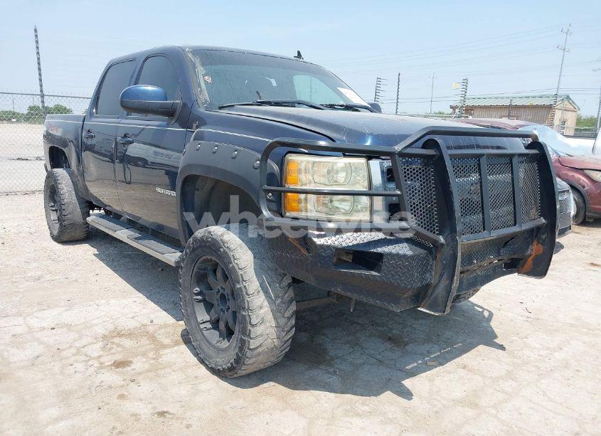 2008 Chevrolet Silverado 1500 LTZ (VIN 2GCEK133881111214) main photo