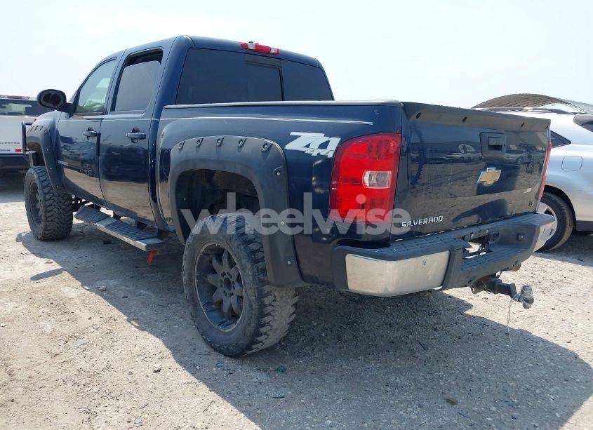 Photo 3 of 2008 Chevrolet Silverado 1500 LTZ (VIN 2GCEK133881111214)