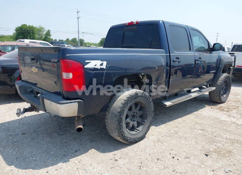 Photo 4 of 2008 Chevrolet Silverado 1500 LTZ (VIN 2GCEK133881111214)