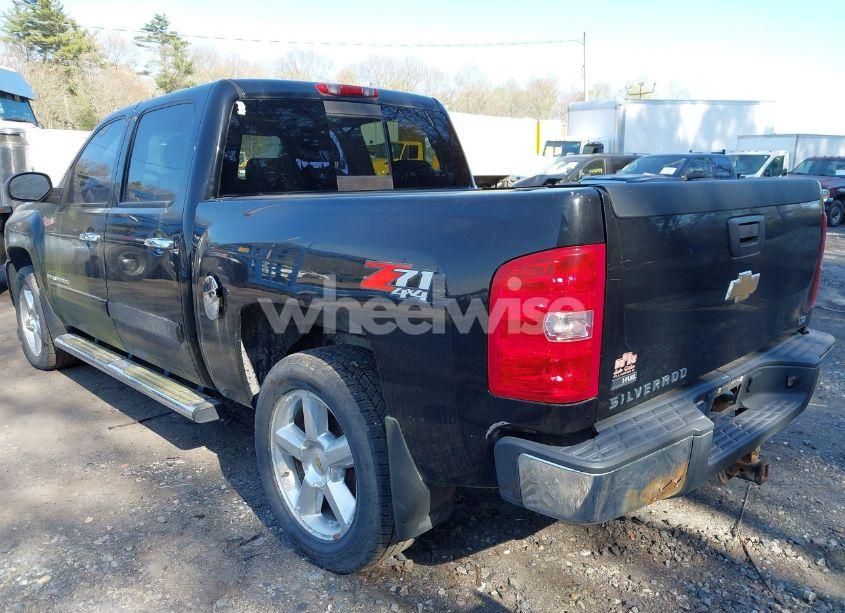 Photo 3 of 2008 Chevrolet Silverado 1500 LTZ (VIN 2GCEK133881233538)