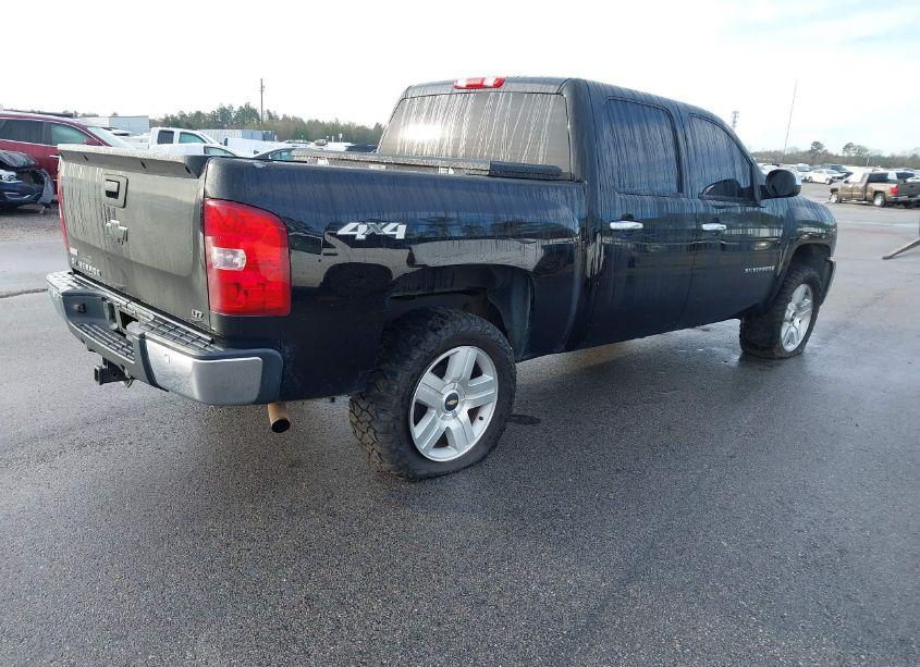 Photo 4 of 2007 Chevrolet Silverado 1500 LTZ (VIN 2GCEK133971585932)