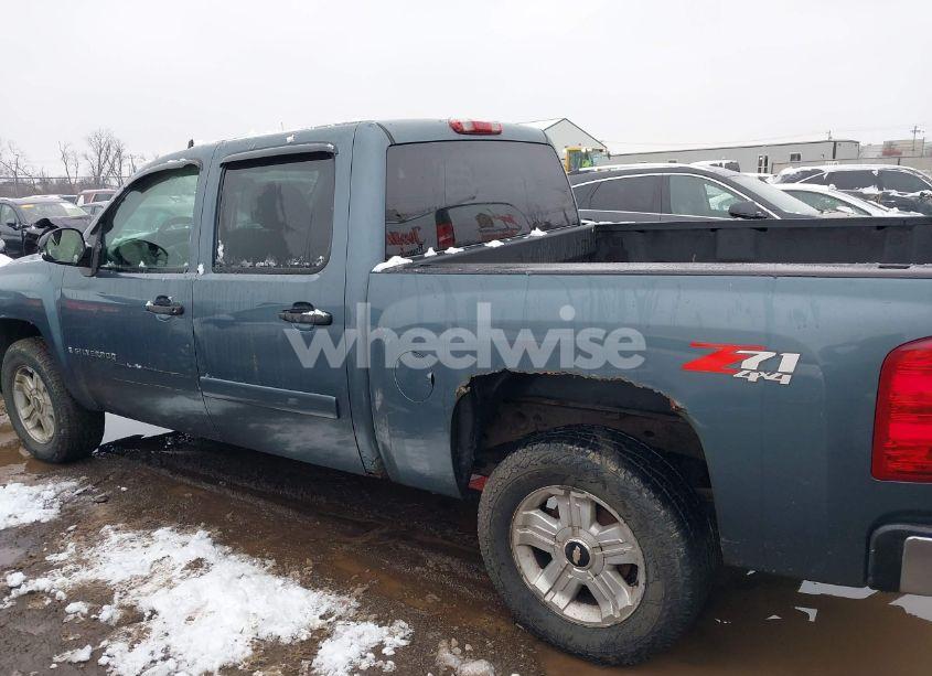 Photo 14 of 2007 Chevrolet Silverado 1500 LT1 (VIN 2GCEK133971709049)