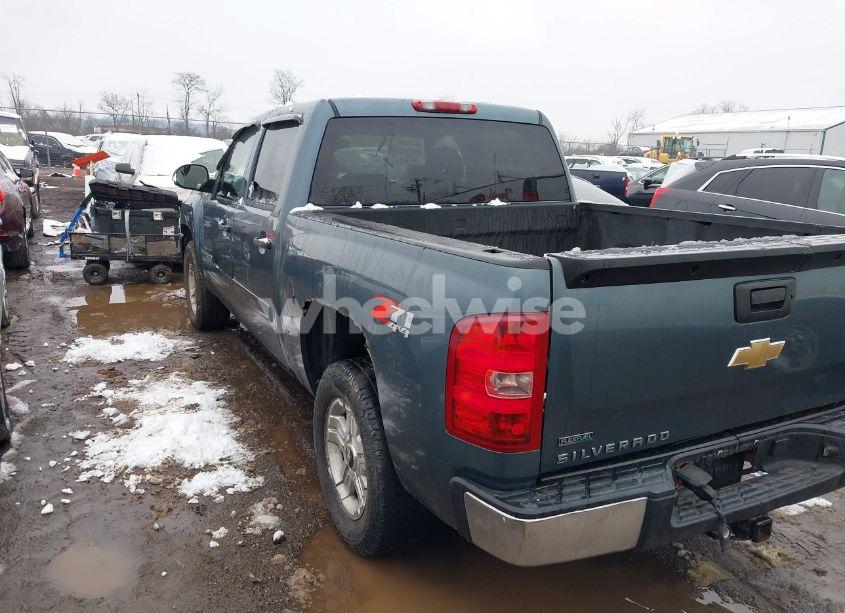 Photo 3 of 2007 Chevrolet Silverado 1500 LT1 (VIN 2GCEK133971709049)