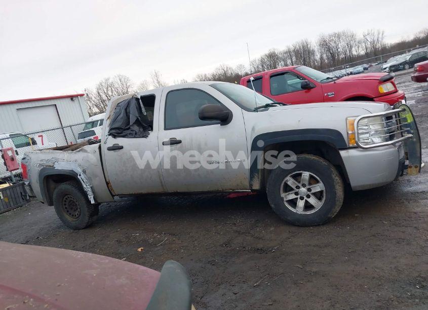 Photo 13 of 2007 Chevrolet Silverado 1500 LT1 (VIN 2GCEK13C071562250)