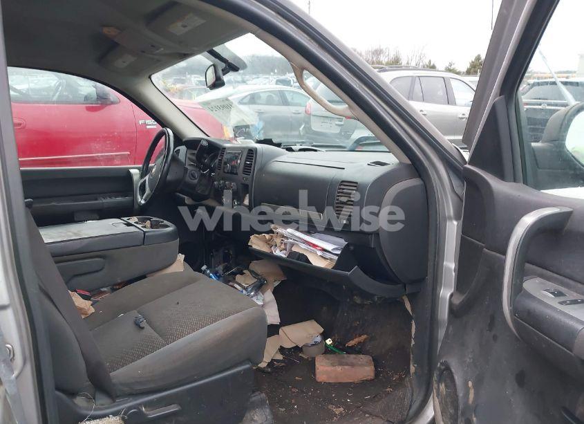 Photo 5 of 2007 Chevrolet Silverado 1500 LT1 (VIN 2GCEK13C071562250)