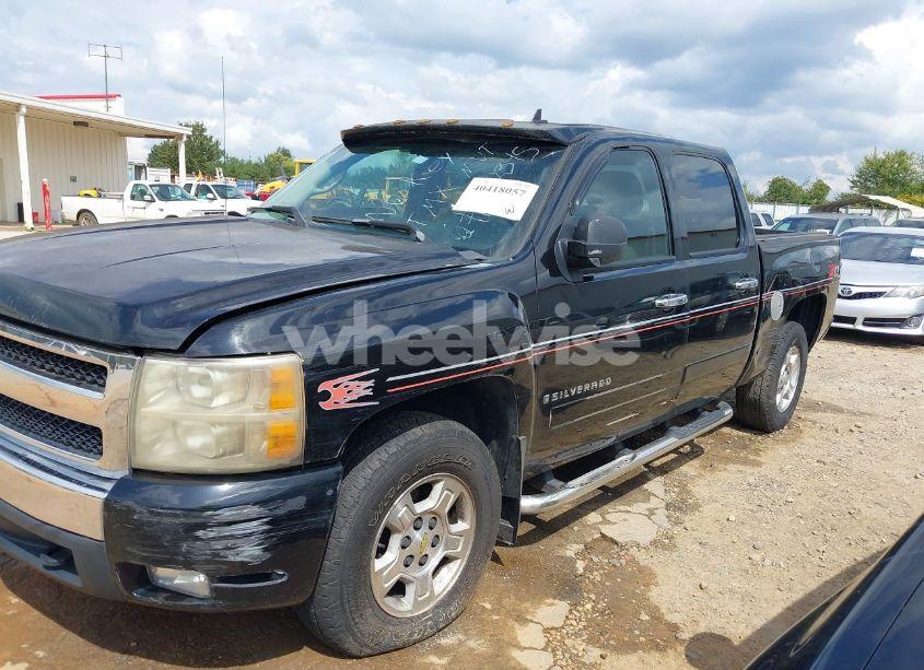 Photo 6 of 2007 Chevrolet Silverado 1500 LT1 (VIN 2GCEK13C271525345)