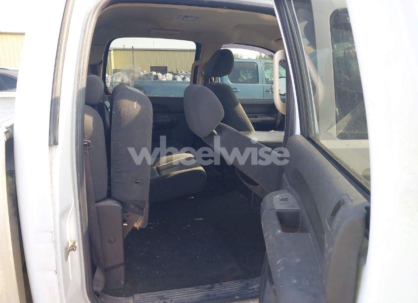 Photo 8 of 2007 Chevrolet Silverado 1500 LS/LT1/WORK TRUCK (VIN 2GCEK13C271605924)