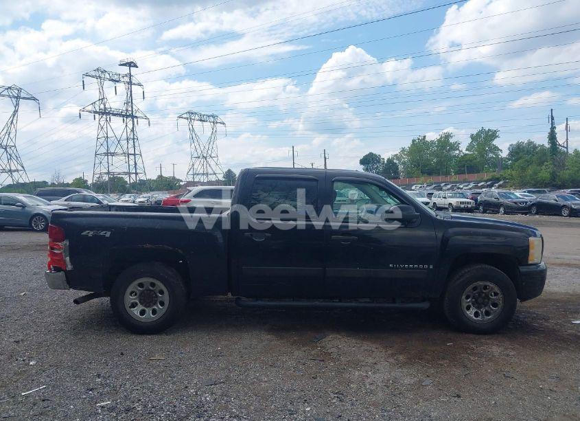 Photo 13 of 2007 Chevrolet Silverado 1500 LT1 (VIN 2GCEK13C271652287)