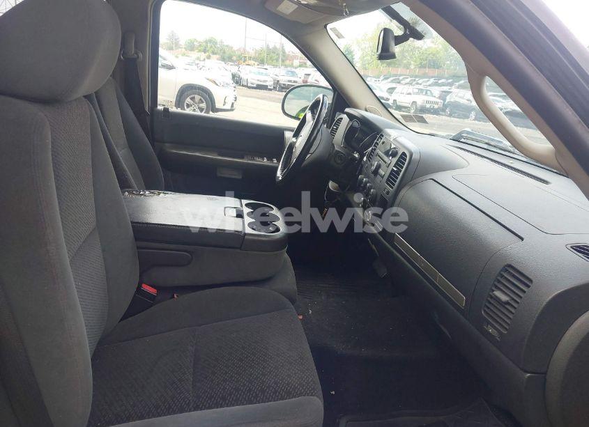 Photo 5 of 2007 Chevrolet Silverado 1500 LT1 (VIN 2GCEK13C271652287)