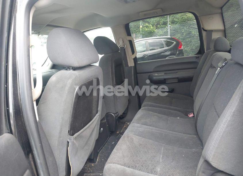 Photo 8 of 2007 Chevrolet Silverado 1500 LT1 (VIN 2GCEK13C271652287)