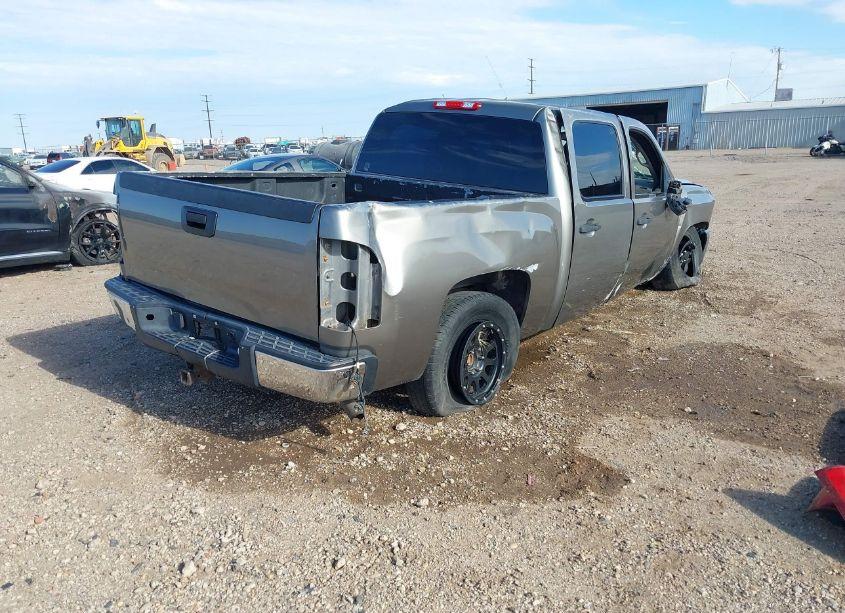 Photo 4 of 2008 Chevrolet Silverado 1500 LS (VIN 2GCEK13C681325909)