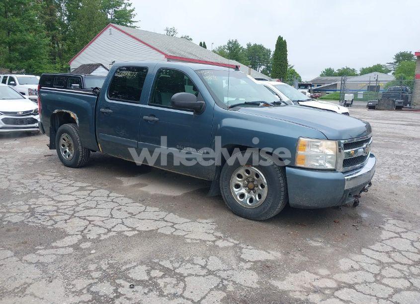 2008 Chevrolet Silverado 1500 LS (VIN 2GCEK13C881124836) main photo