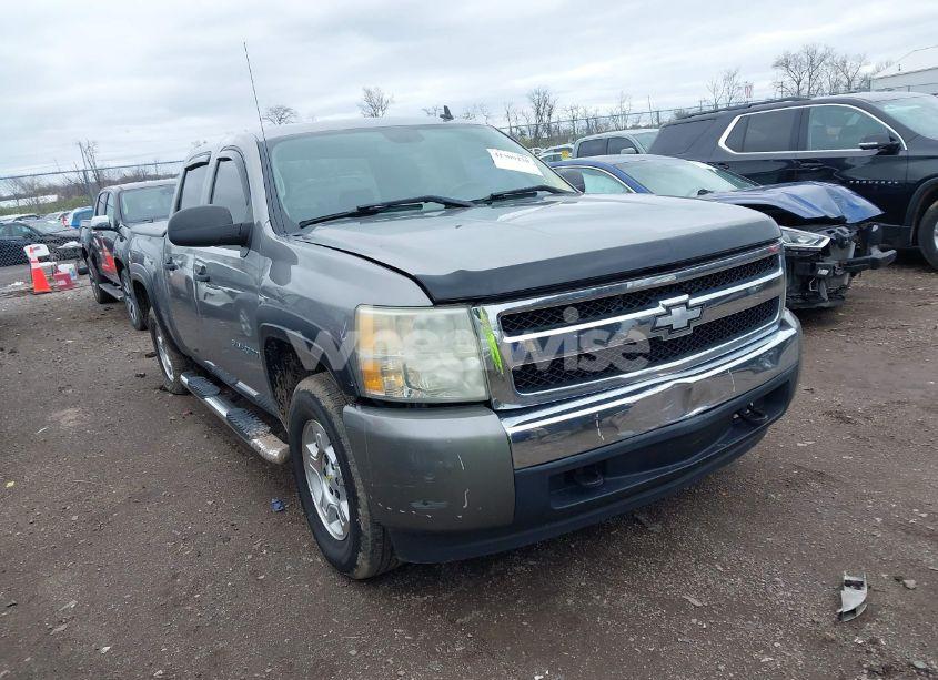 2008 Chevrolet Silverado 1500 LT1 (VIN 2GCEK13J081335866) main photo