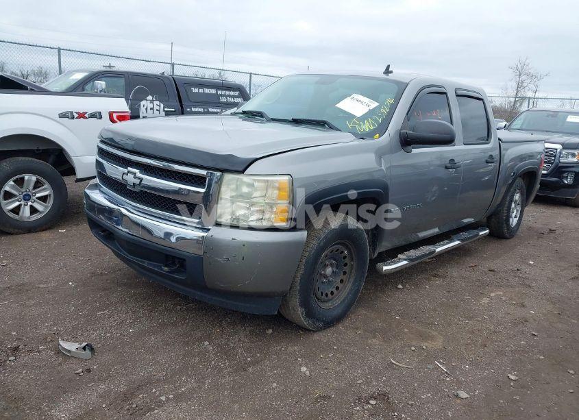Photo 2 of 2008 Chevrolet Silverado 1500 LT1 (VIN 2GCEK13J081335866)