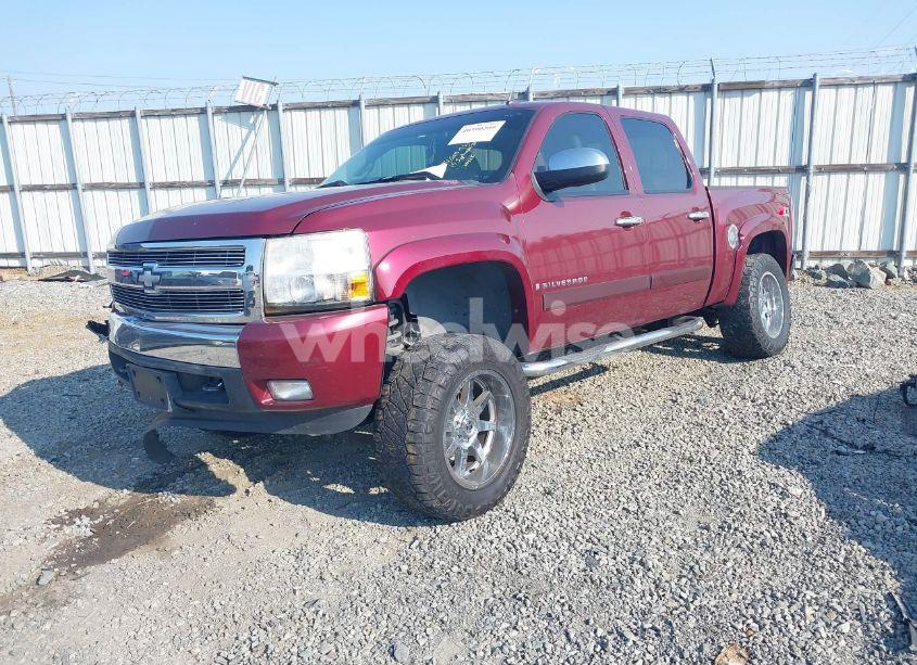 Photo 2 of 2008 Chevrolet Silverado 1500 LT1 (VIN 2GCEK13J181246470)