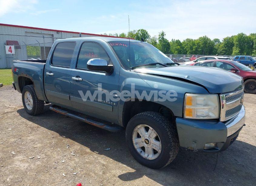 2008 Chevrolet Silverado 1500 LT1 (VIN 2GCEK13M081138352) main photo