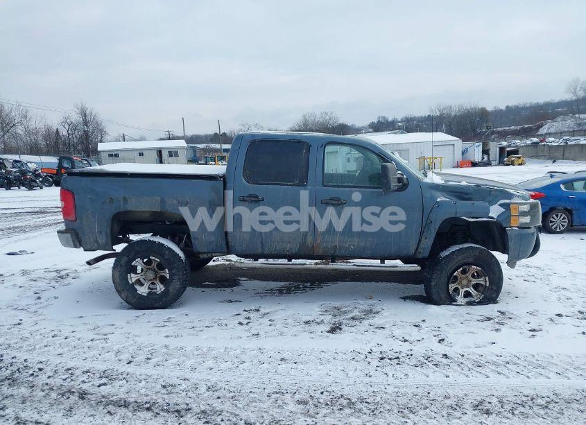 Photo 13 of 2007 Chevrolet Silverado 1500 LT1 (VIN 2GCEK13M171527788)