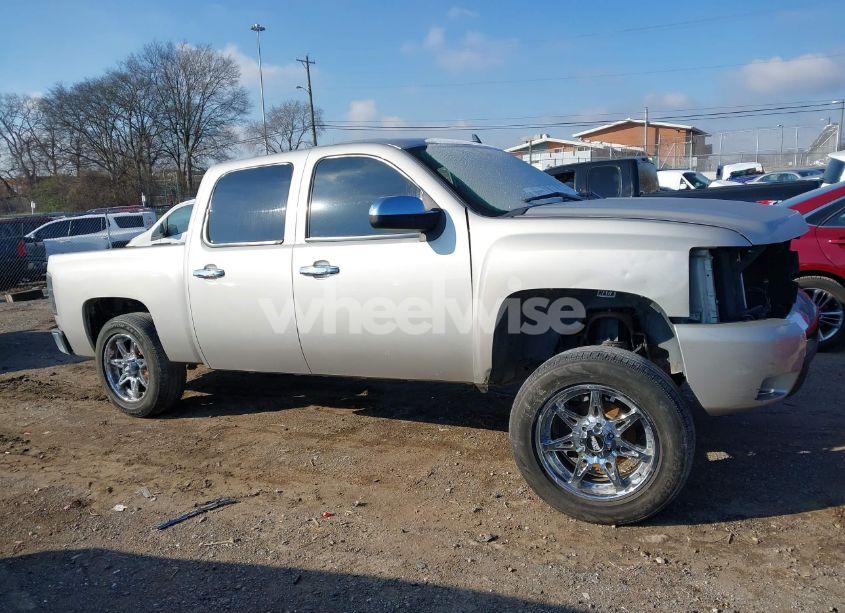 Photo 14 of 2007 Chevrolet Silverado 1500 LT1 (VIN 2GCEK13M171642603)
