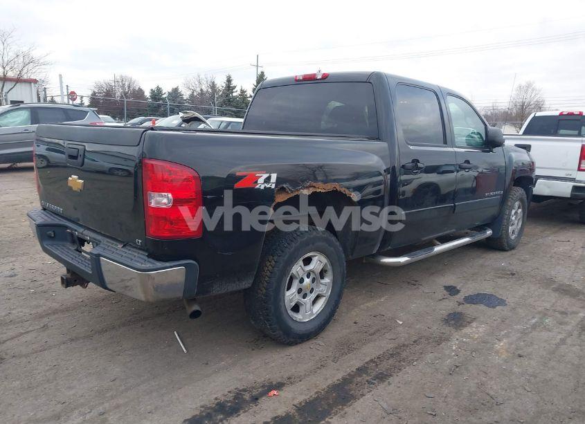 Photo 4 of 2007 Chevrolet Silverado 1500 LT1 (VIN 2GCEK13M271662584)