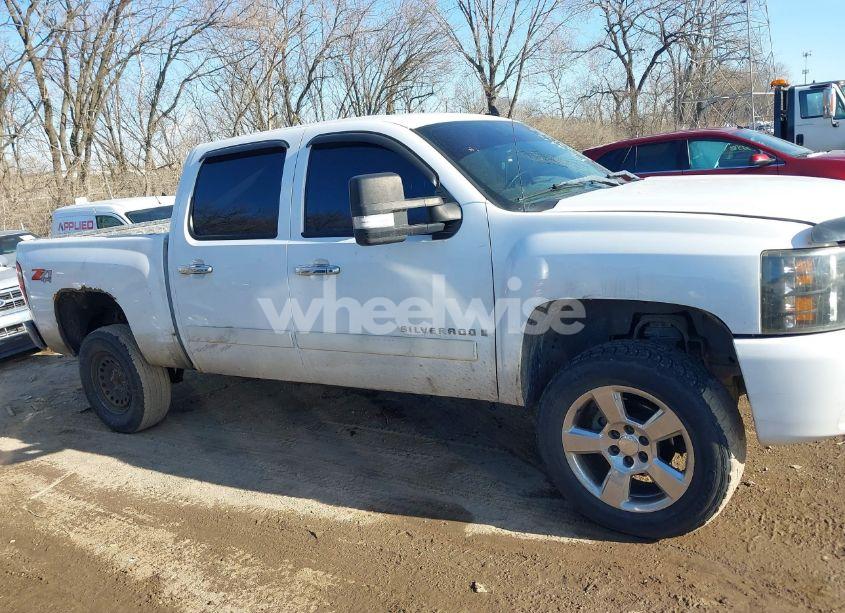 Photo 13 of 2007 Chevrolet Silverado 1500 LT2 (VIN 2GCEK13M371644904)
