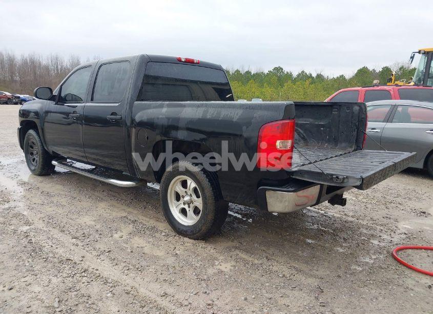 Photo 3 of 2007 Chevrolet Silverado 1500 WORK TRUCK (VIN 2GCEK13M371660777)