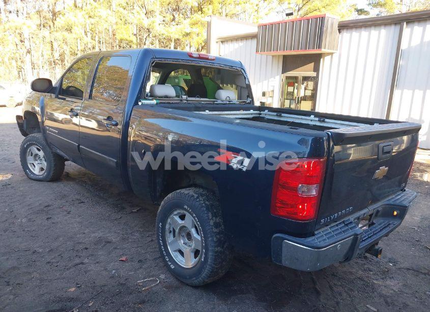 Photo 3 of 2007 Chevrolet Silverado 1500 LTZ (VIN 2GCEK13M471506806)