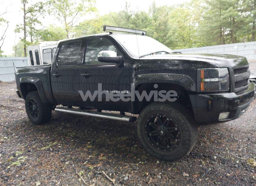 Photo 13 of 2007 Chevrolet Silverado 1500 LTZ (VIN 2GCEK13M471604508)