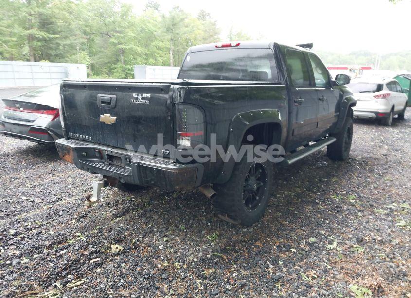 Photo 4 of 2007 Chevrolet Silverado 1500 LTZ (VIN 2GCEK13M471604508)