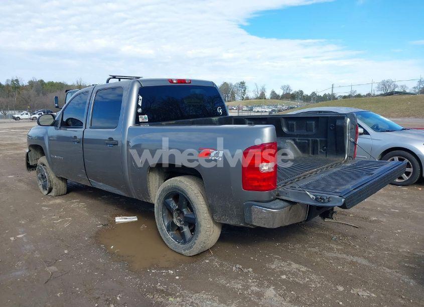 Photo 3 of 2008 Chevrolet Silverado 1500 LT1 (VIN 2GCEK13M481147507)