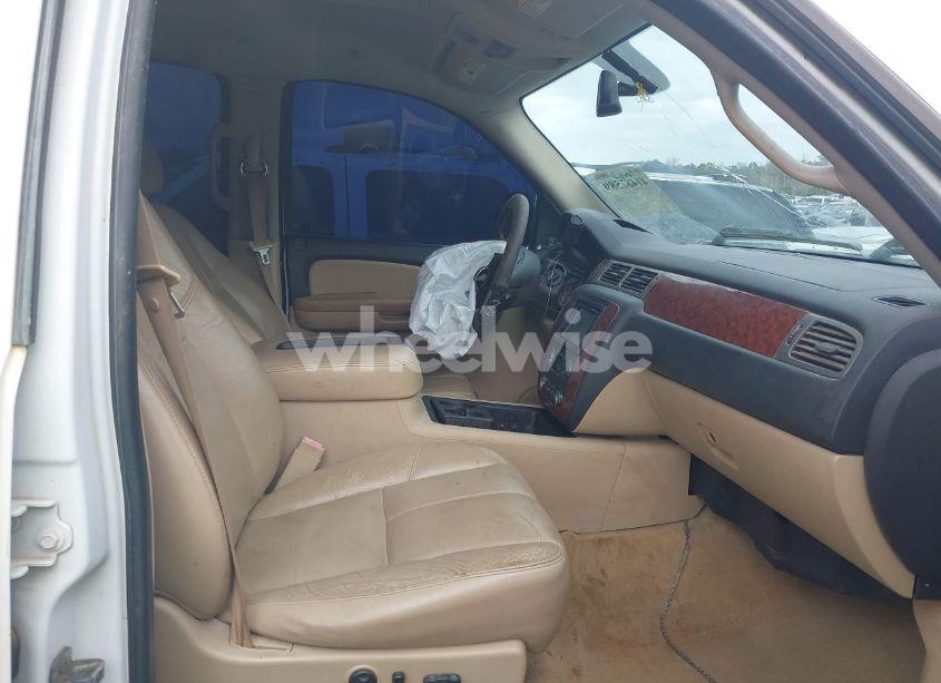 Photo 5 of 2008 Chevrolet Silverado 1500 LTZ (VIN 2GCEK13M581135446)