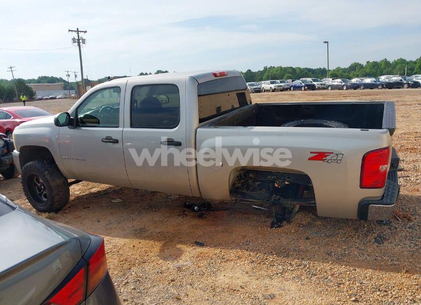 Photo 14 of 2007 Chevrolet Silverado 1500 LT1 (VIN 2GCEK13M671519668)