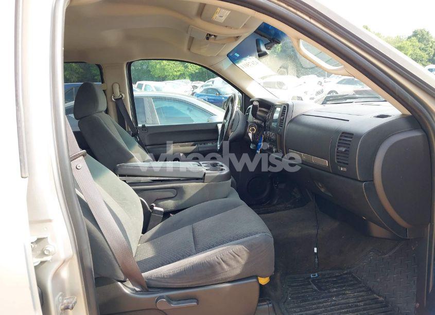 Photo 5 of 2007 Chevrolet Silverado 1500 LT1 (VIN 2GCEK13M671519668)