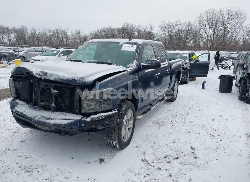 Photo 2 of 2007 Chevrolet Silverado 1500 LTZ (VIN 2GCEK13M771535698)