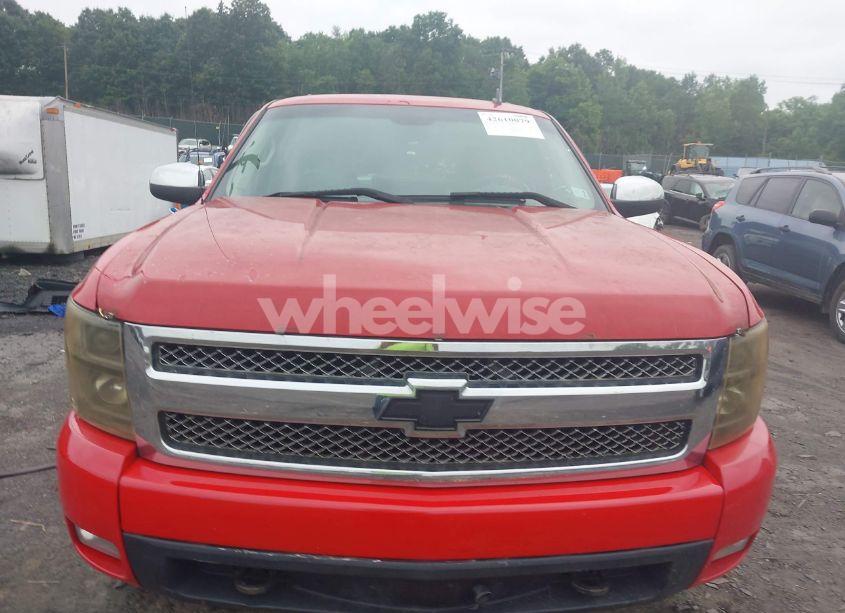Photo 12 of 2007 Chevrolet Silverado 1500 LT1/LT2/LTZ/WORK TRUCK (VIN 2GCEK13M771670857)