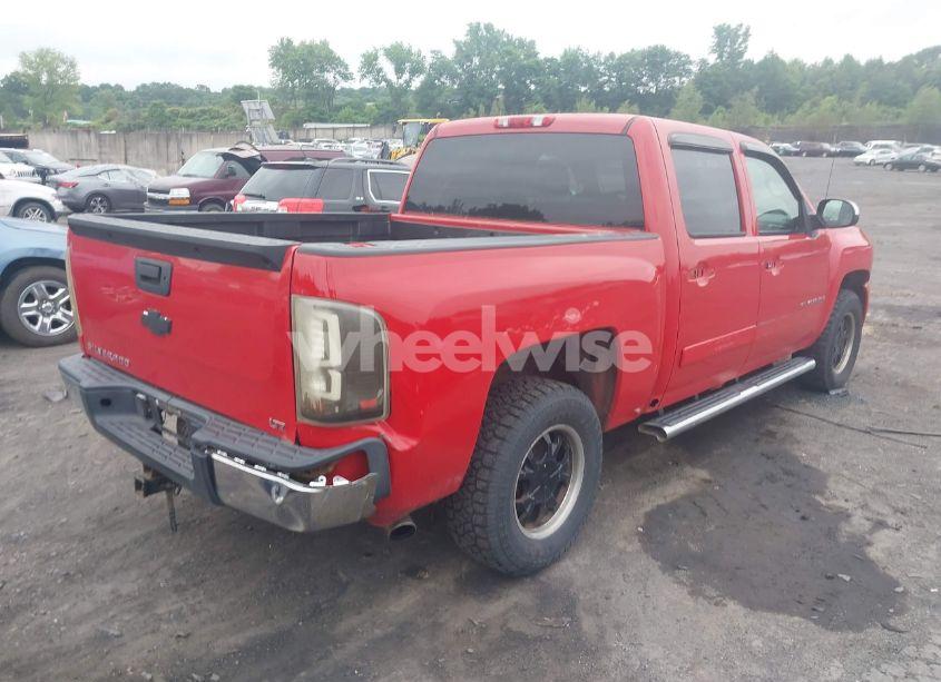 Photo 4 of 2007 Chevrolet Silverado 1500 LT1/LT2/LTZ/WORK TRUCK (VIN 2GCEK13M771670857)