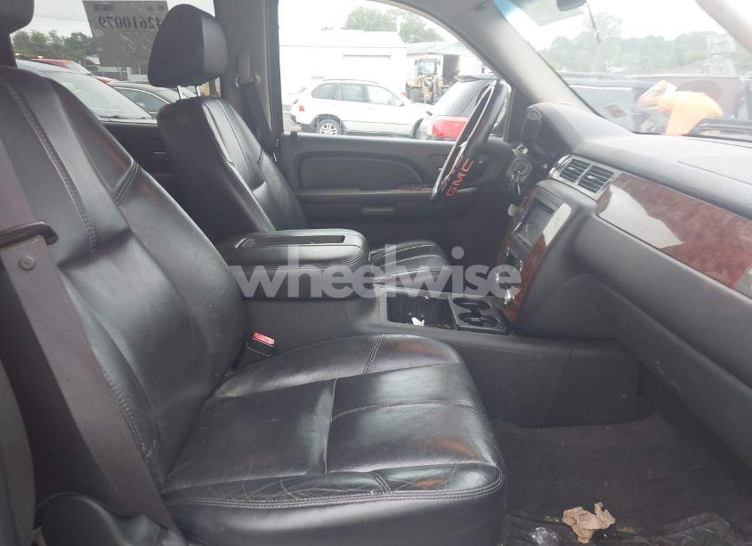 Photo 5 of 2007 Chevrolet Silverado 1500 LT1/LT2/LTZ/WORK TRUCK (VIN 2GCEK13M771670857)