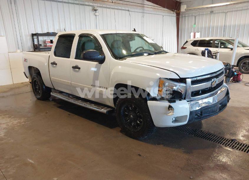 2008 Chevrolet Silverado 1500 LT1 (VIN 2GCEK13M781125372) main photo