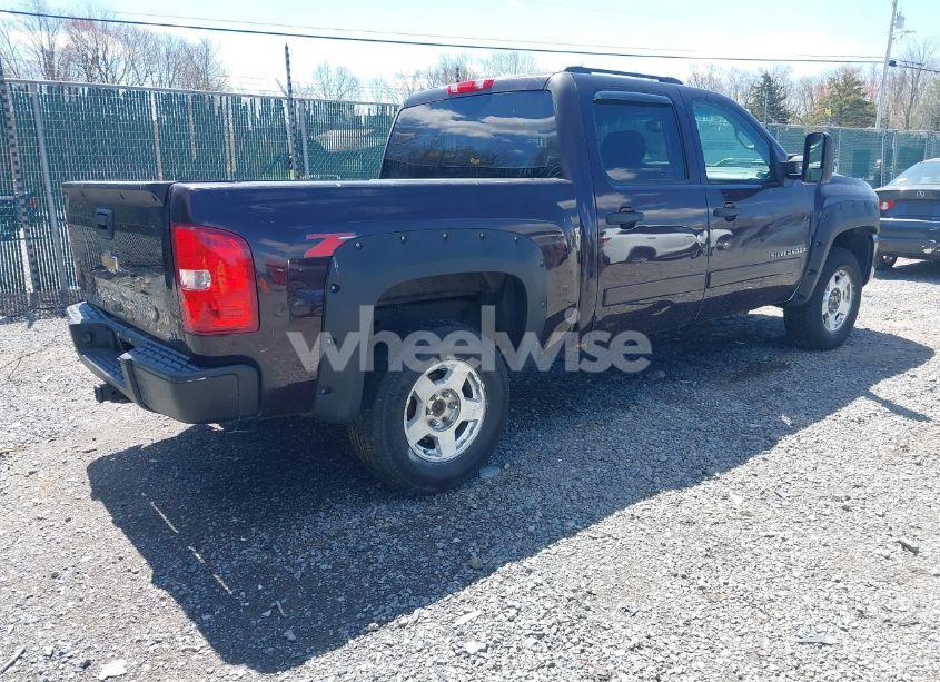 Photo 4 of 2008 Chevrolet Silverado 1500 LT1 (VIN 2GCEK13M781169033)