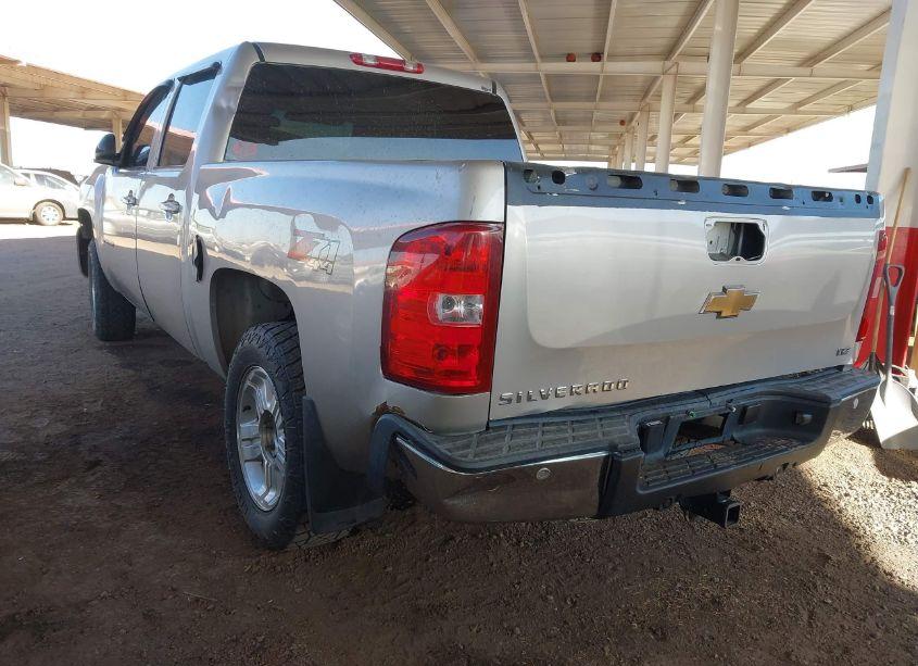 Photo 3 of 2007 Chevrolet Silverado 1500 LTZ (VIN 2GCEK13M871563283)
